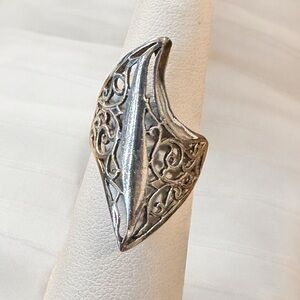 Vintage Helen Andrews Sterling Silver Medieval Scroll Filigree Ring (6)